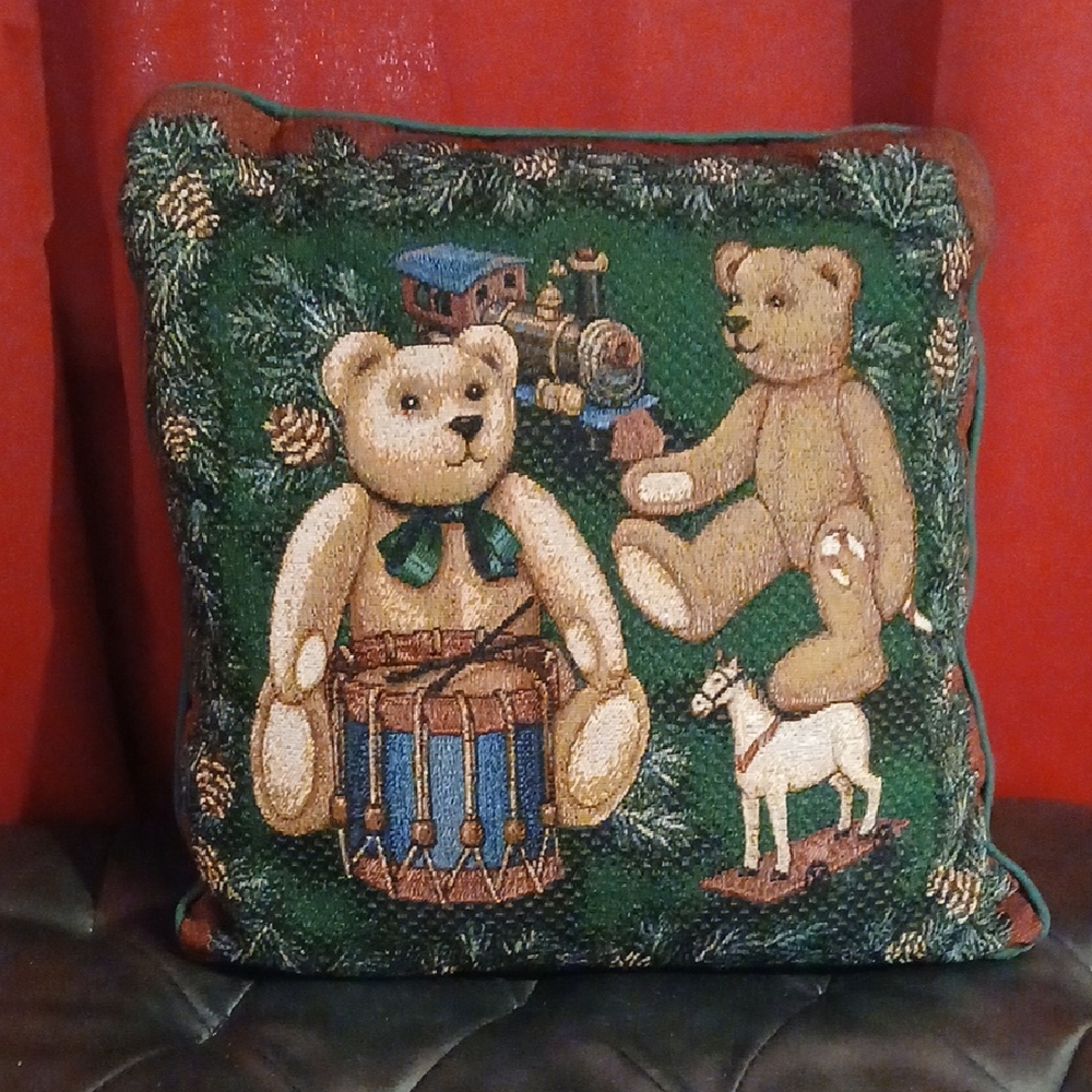 Vintage Holiday Teddy Bear Decorative Pillow